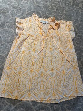 LOFT Yellow and White Flutter Sleeve Patterned Top